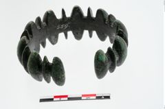 Foto von Bronzebuckelarmreif (NHMW-PRAE-024248)